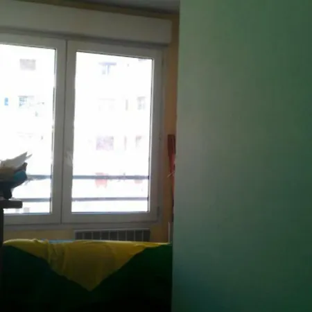 F2 A 50 M De La Апартаменты